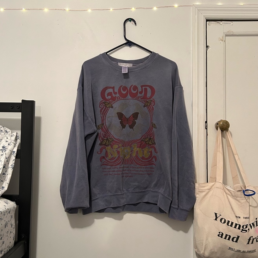 Small/Medium Dusty Blue Urban Outfitters “Good Night” Crewneck